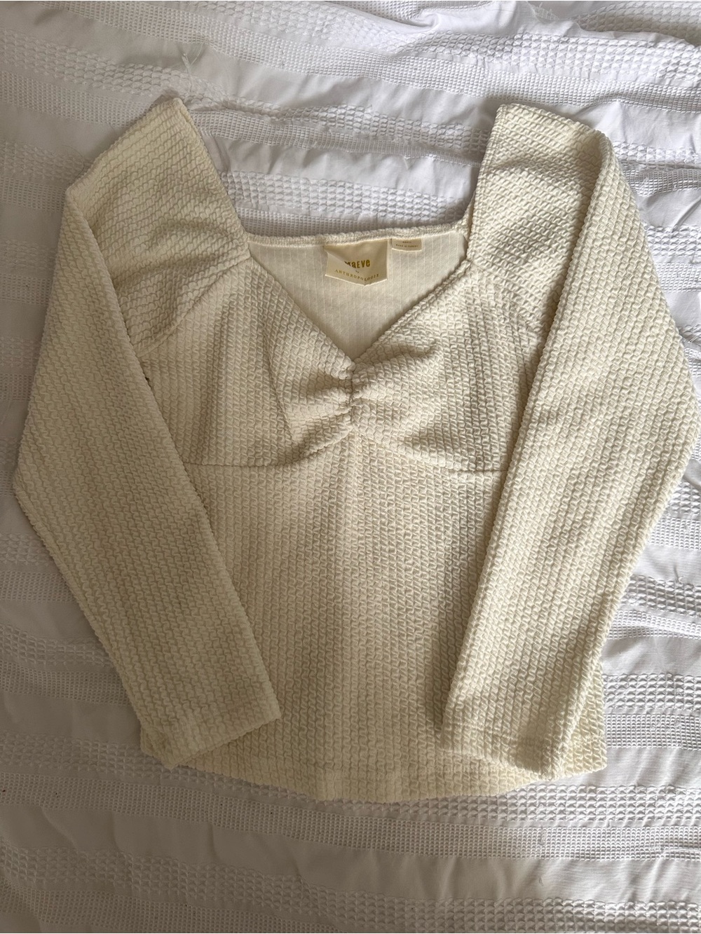Maeve by Anthropologie Cream Textured V-Neck Ruched Long Sleeve Top